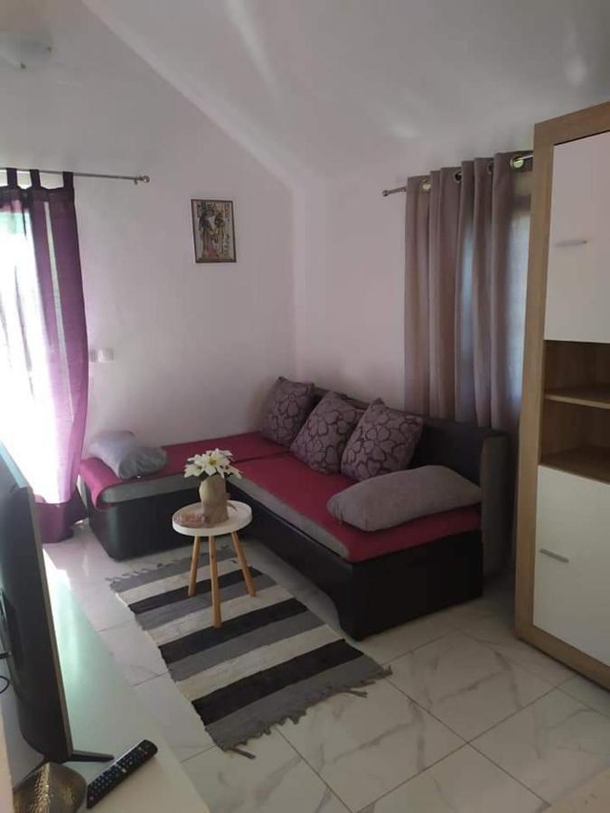 לומבארדה Apartments Sunce מראה חיצוני תמונה